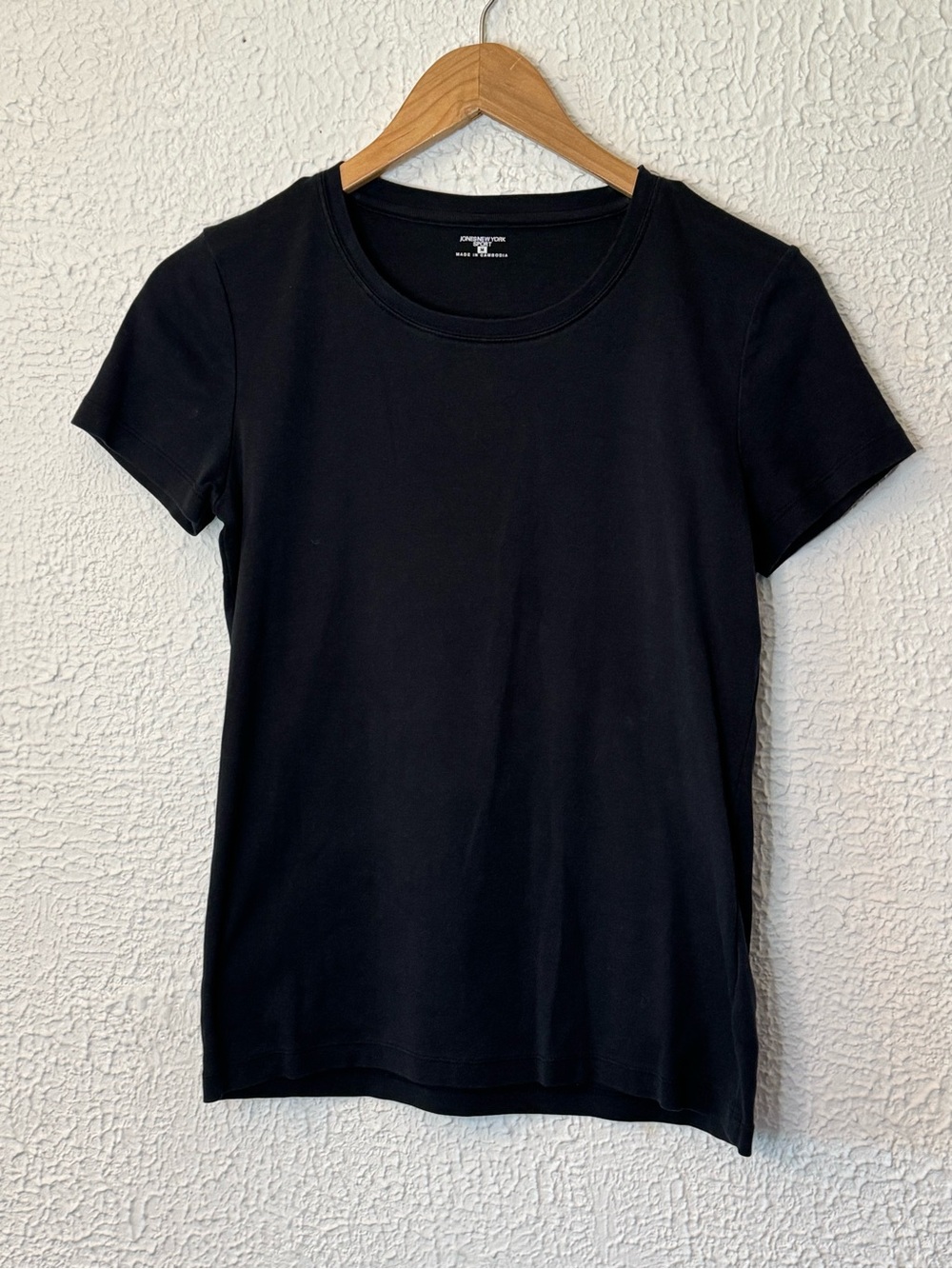 Jones New York Black Crewneck Short Sleeve Tee